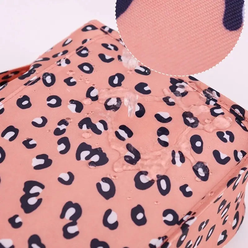 Trousse de Maquillage Voyage Femme – Pochette Imperméable avec Crochet pour Toilettes & Cosmétiques