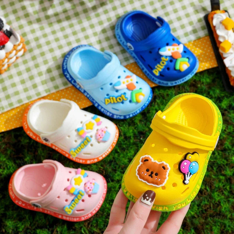 Sandales Enfant Été Cartoon – Chaussons Souples Talon Plat pour Garçons & Filles