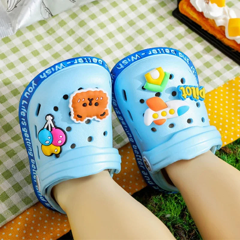 Sandales Enfant Été Cartoon – Chaussons Souples Talon Plat pour Garçons & Filles