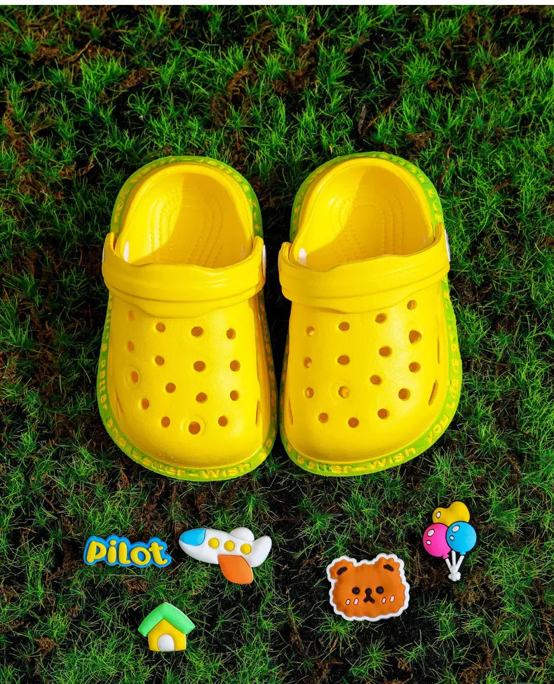 Chaussures Sandales Enfant Été – Légères, Antidérapantes & Design Cartoon pour Garçons et Filles